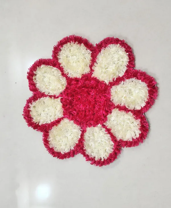 Off_White_And_Pink_Premium_Woolen_Diya_Aasan_Small_Pack_Of_4