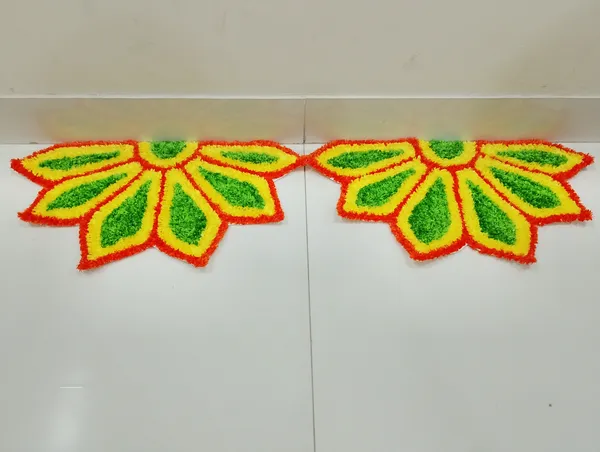 Orange_Premium_Woolen_Half_Circle_Rangoli