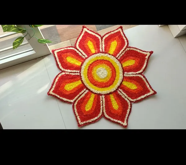 Multicolor_Premium_Woolen_Large_Rangoli