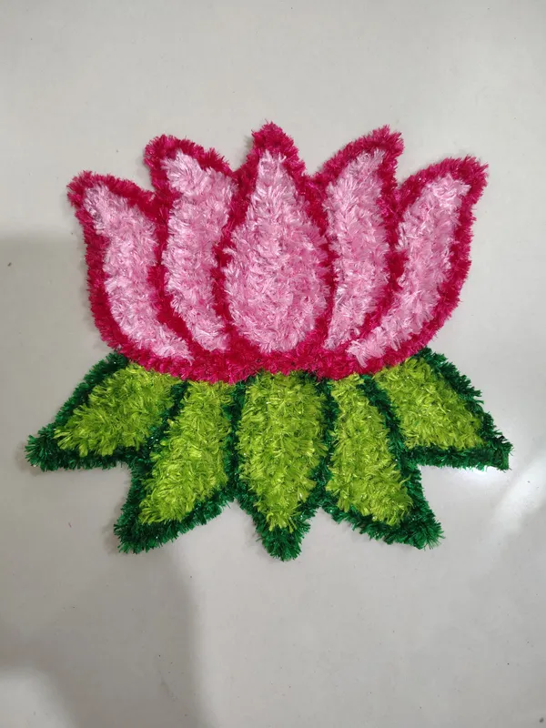 Pink_Premium_Woolen_Lotus_Rangoli_Pack_of_1