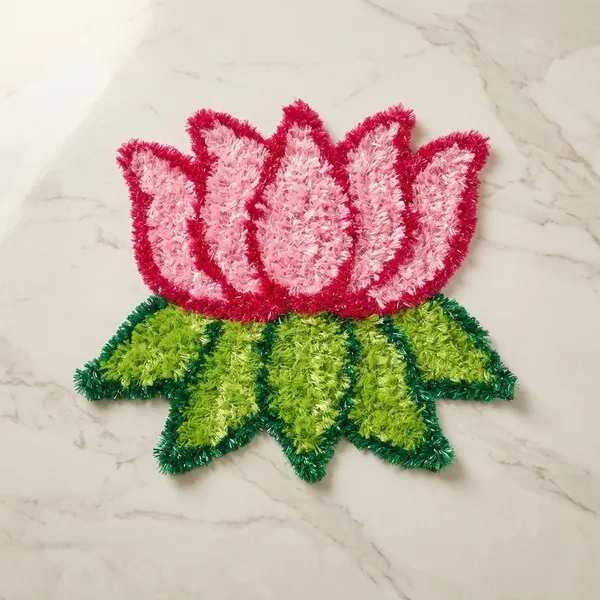 Pink_Premium_Woolen_Lotus_Rangoli_Pack_of_1