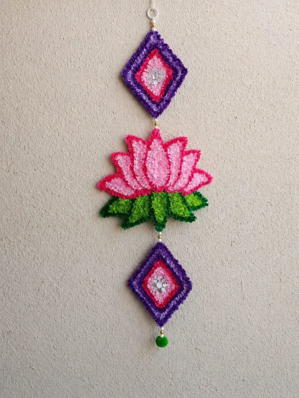Multicolor_Premium_Woolen_Traditional_Lotus_Motif_Wall_Hanging