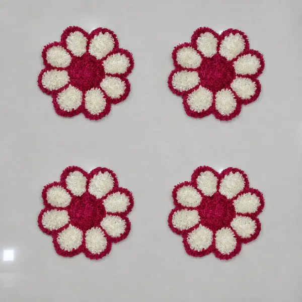 Off_White_And_Pink_Premium_Woolen_Diya_Aasan_Small_Pack_Of_4