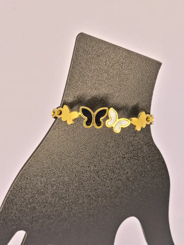 Gold_Tone_Butterfly_Motif_Cuff_Bracelet_For_Women