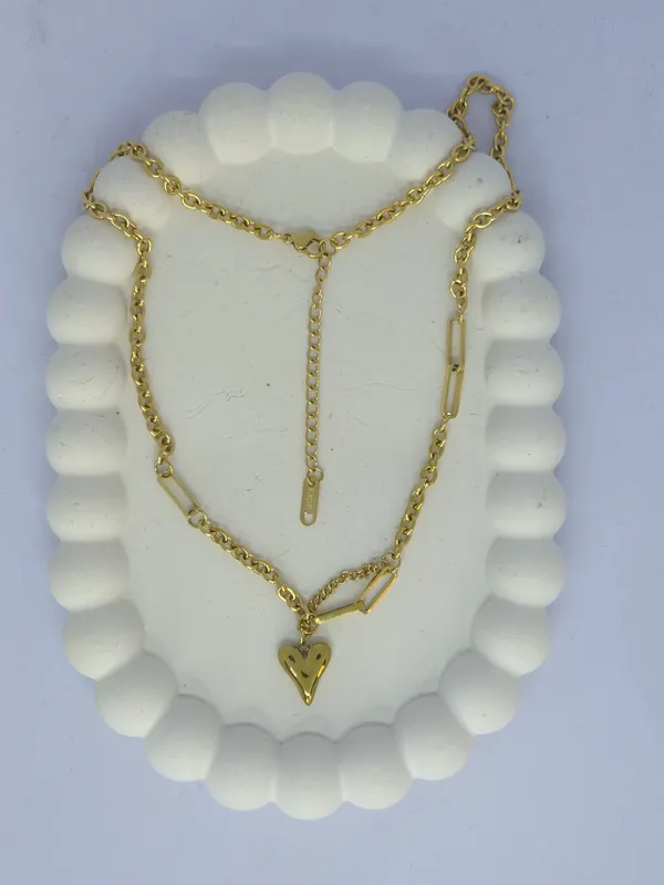 Gold_Tone_Steel_Layered_Heart_Pendant_Necklace_For_Women