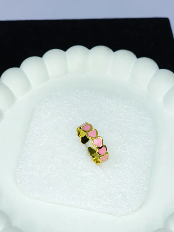 Gold_Tone_Pink_Heart_Accent_Linked_Band_Ring_For_Women