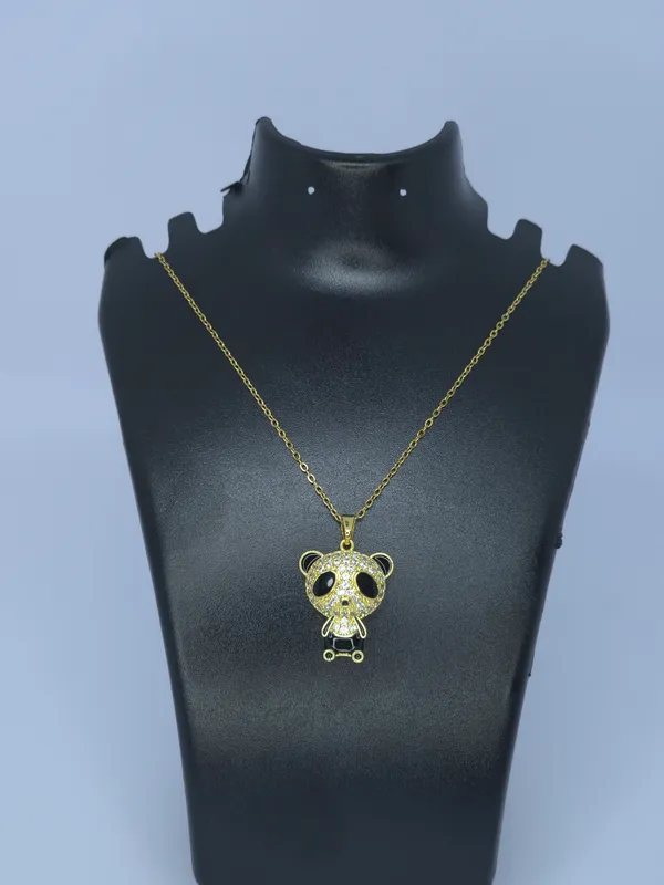 Gold-Tone_Panda_Pendant_Necklace_For_Women