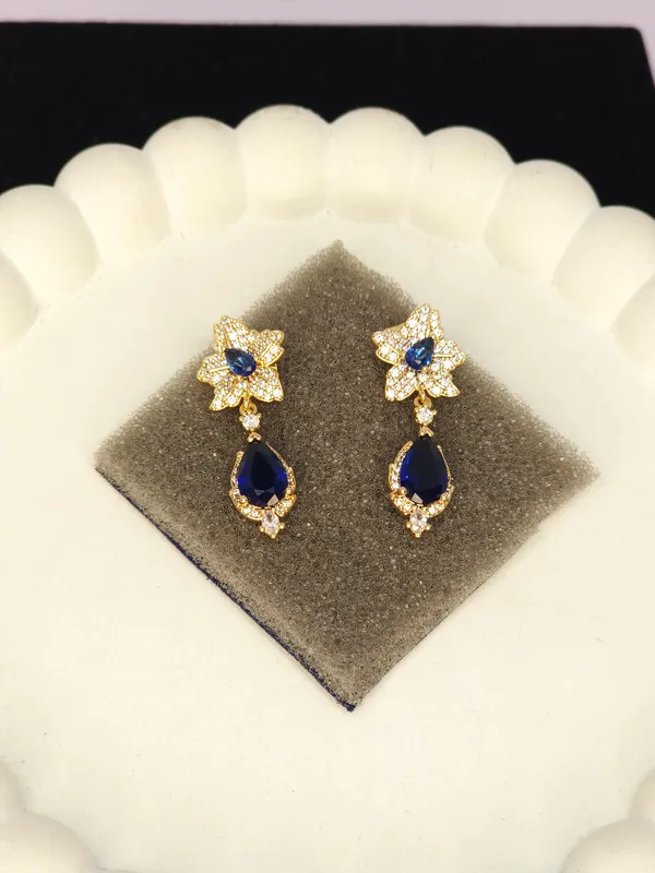 Gold-Tone_Floral_Drop_Earrings_For_Women