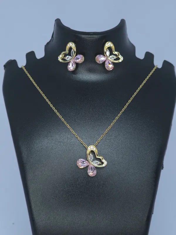 Gold-Tone_Heart_Pendant_Necklace_And_Earrings_Set_For_Women