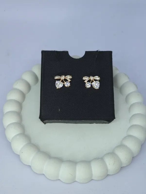 Gold_Tone_Steel_Cluster_Stone_Stud_Earrings_For_Women