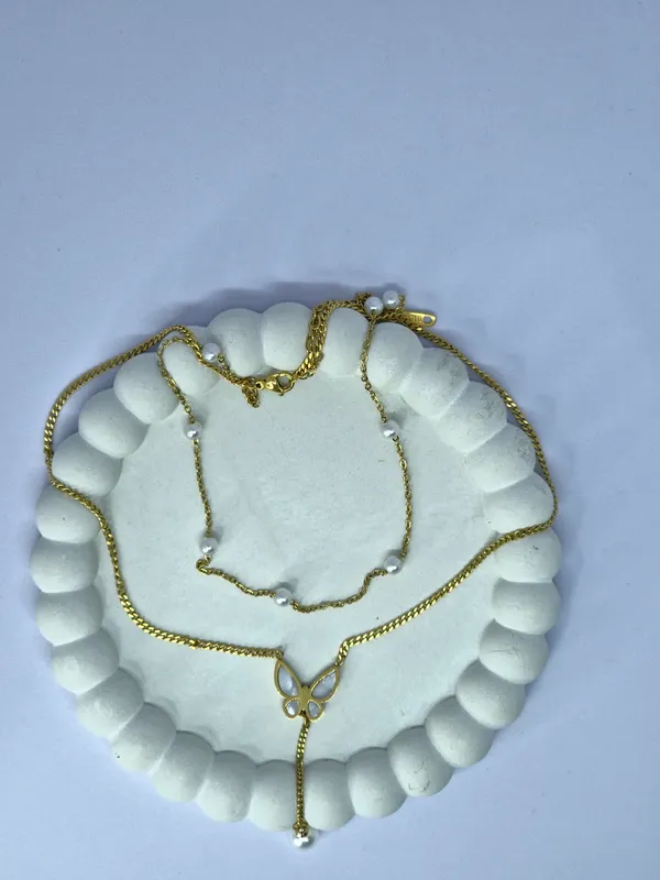 Gold_Tone_Layered_Beaded_Pendant_Necklace_For_Women