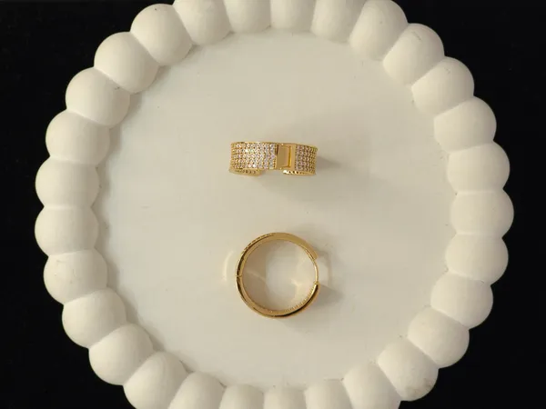 Gold_Tone_Textured_And_Plain_Ring_Set_For_Adults