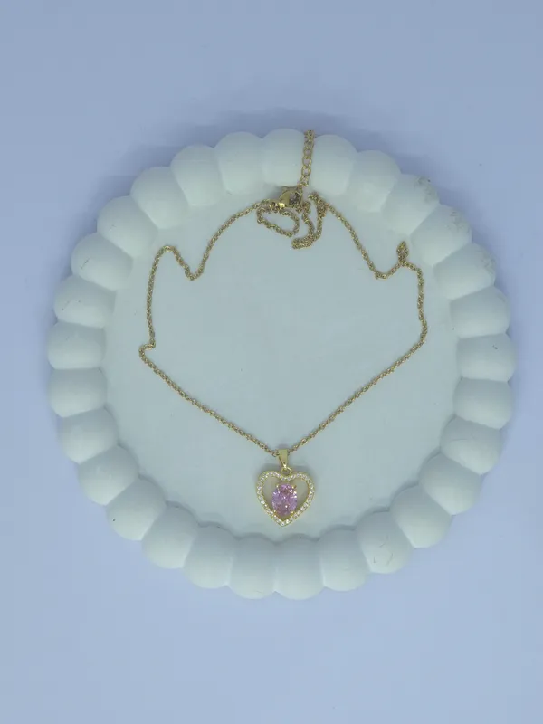 Gold-Tone_Heart_Pendant_Necklace_For_Women