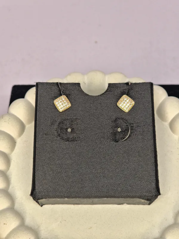 Gold_Tone_Square_Stud_Earrings_For_Women