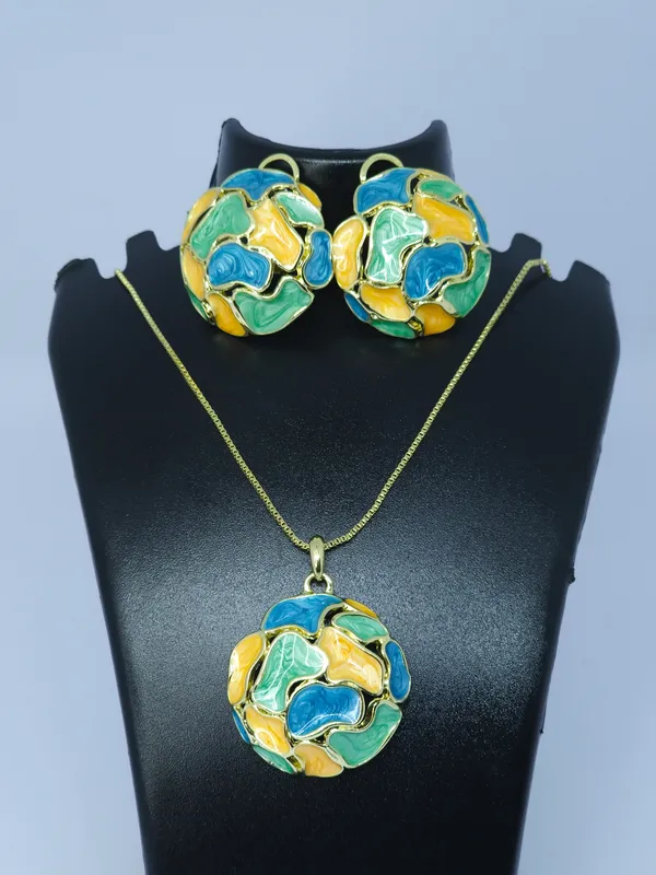 Multicolour_Enamel_Pendant_Necklace_And_Earrings_Set_For_Women