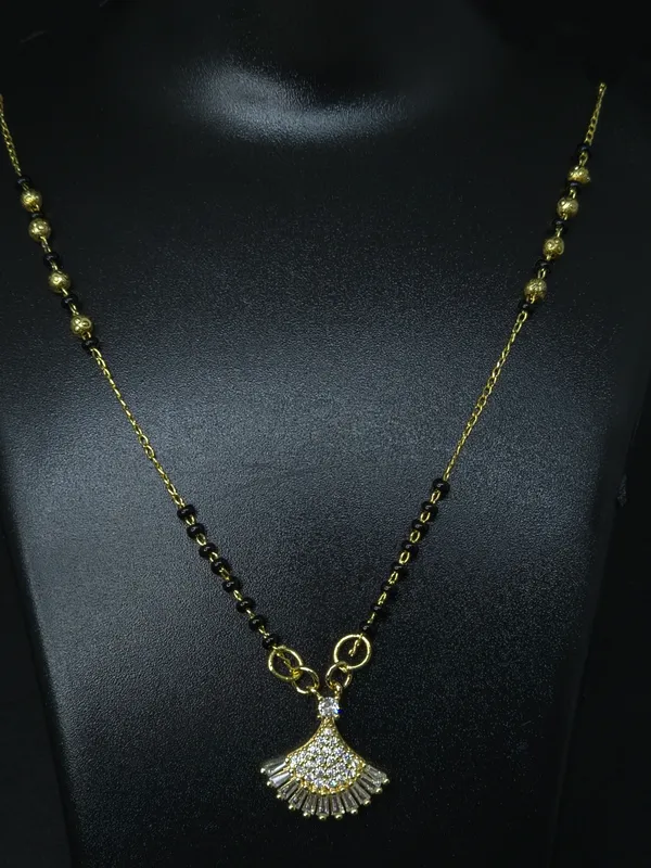 Black_Beaded_Gold_Tone_Pendant_Mangalsutra_For_Women