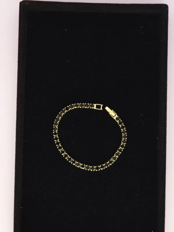 Black_Beaded_Gold_Tone_Bracelet_For_Women