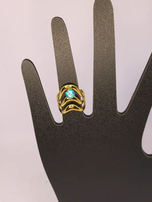 Gold_Tone_Wave_Ring_For_Women