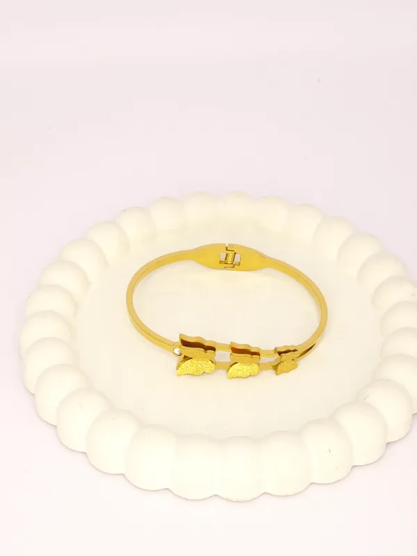 Gold_Tone_Butterfly_Bracelet_For_Women