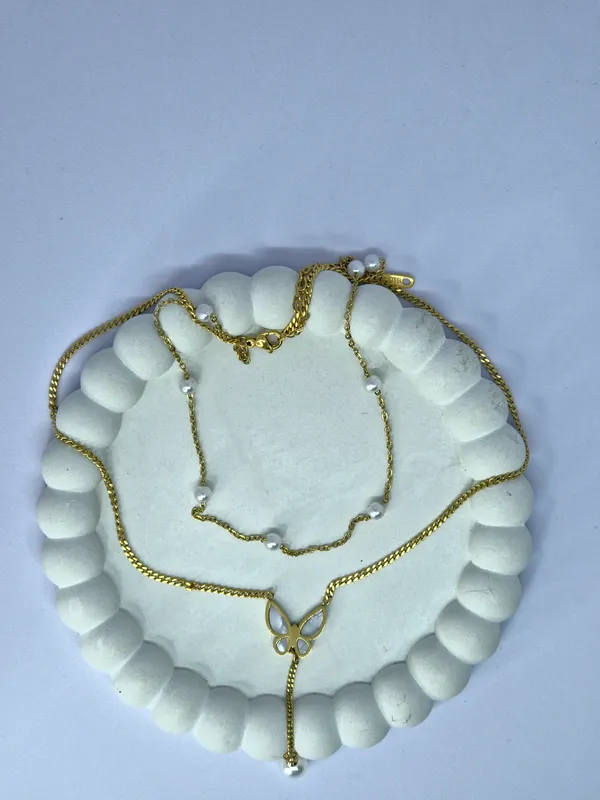 Gold_Tone_Layered_Beaded_Pendant_Necklace_For_Women