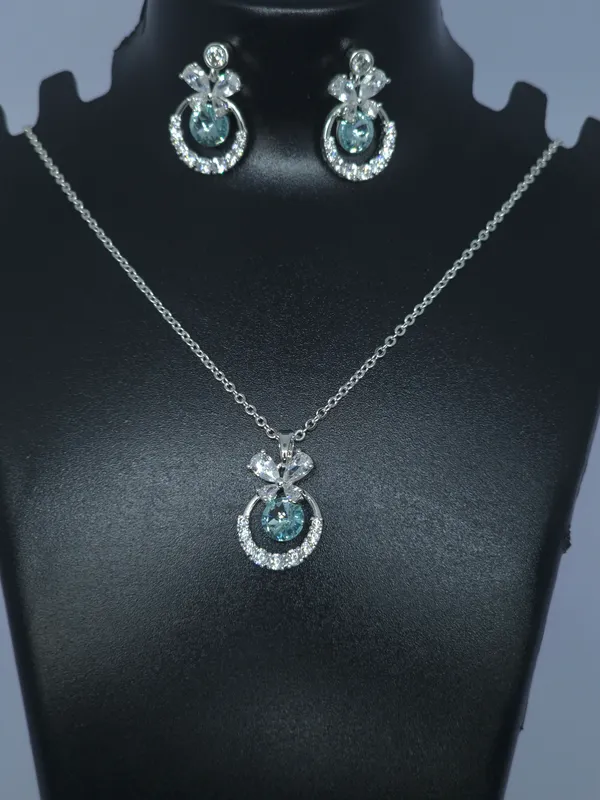 Silver_Tone_Blue_Stone_Necklace_And_Earring_Set_For_Women