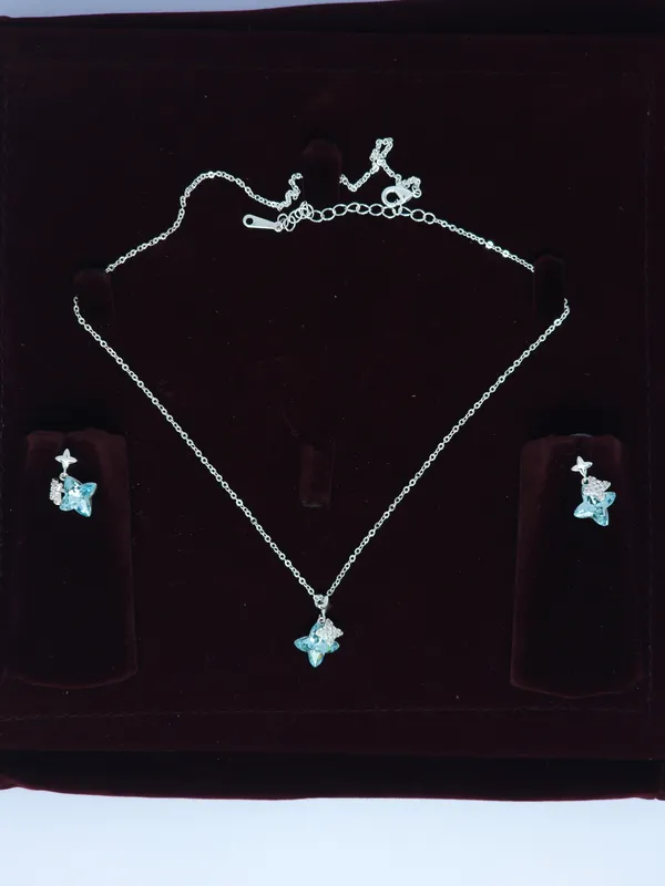 Silver_Tone_Blue_Butterfly_Necklace_And_Earrings_Set