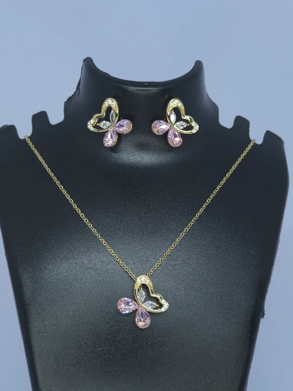 Gold-Tone_Heart_Pendant_Necklace_And_Earrings_Set_For_Women