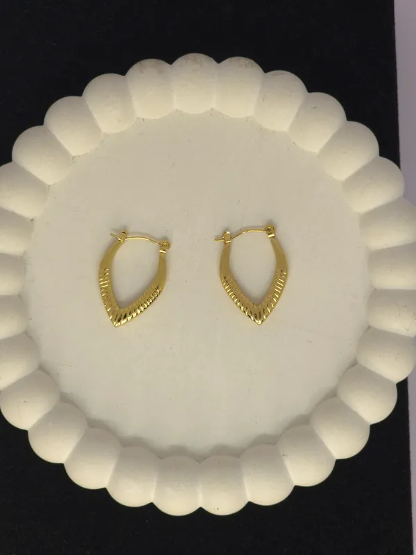 Gold_Tone_Steel_Textured_Pointed_Hoop_Earrings_For_Women