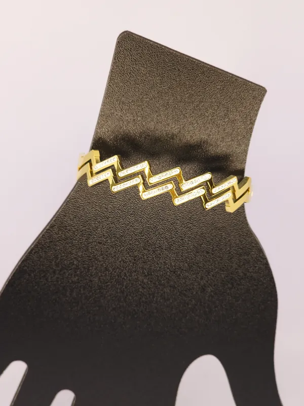 Gold-Tone_Zigzag_Link_Bracelet_For_Women