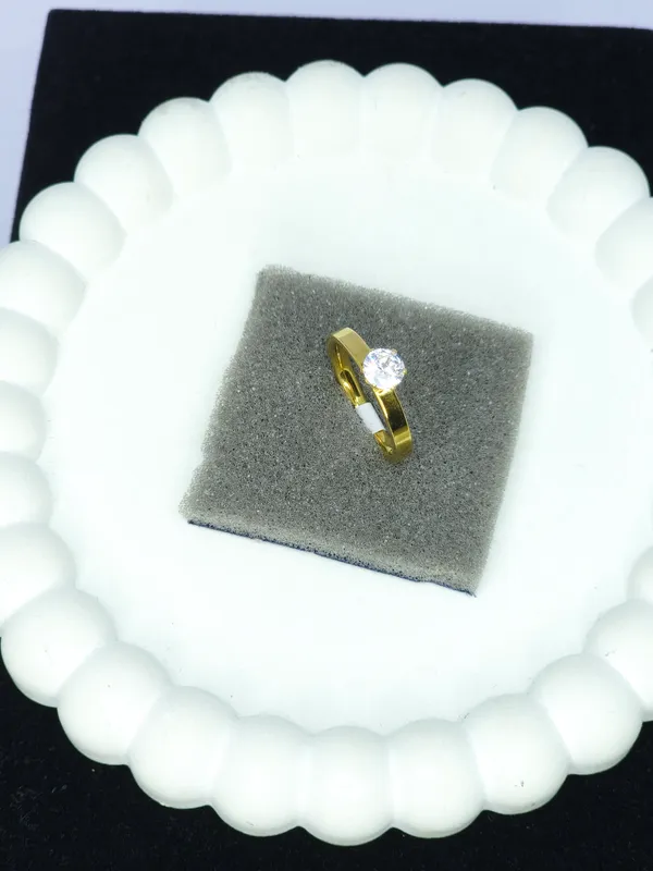Gold_Tone_Single_Crystal_Accent_Slim_Band_Ring_For_Women