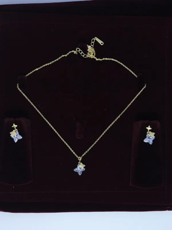 Gold_Tone_Stone_Pendant_Necklace_Set_For_Women