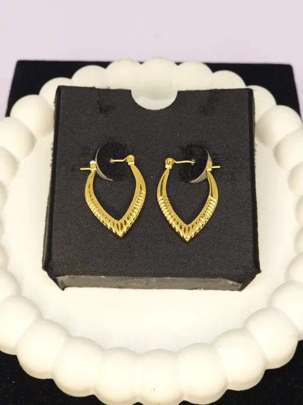 Gold_Tone_Steel_Textured_Pointed_Hoop_Earrings_For_Women