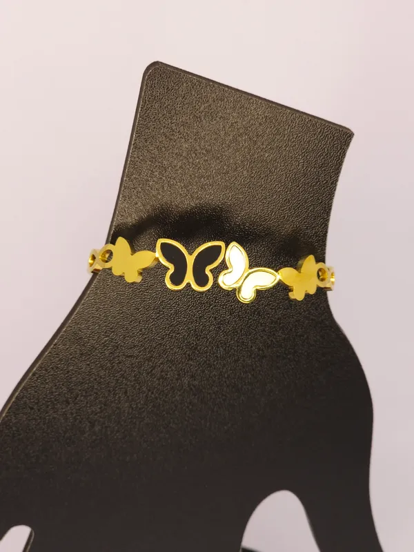 Gold_Tone_Butterfly_Motif_Cuff_Bracelet_For_Women