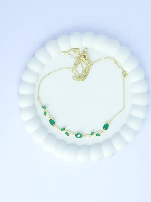 Gold_Tone_Green_Stone_Necklace_For_Women