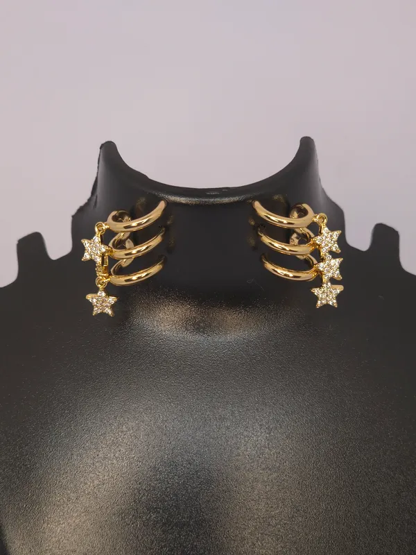 Gold_Tone_Star_Cluster_Ear_Cuff_Earrings