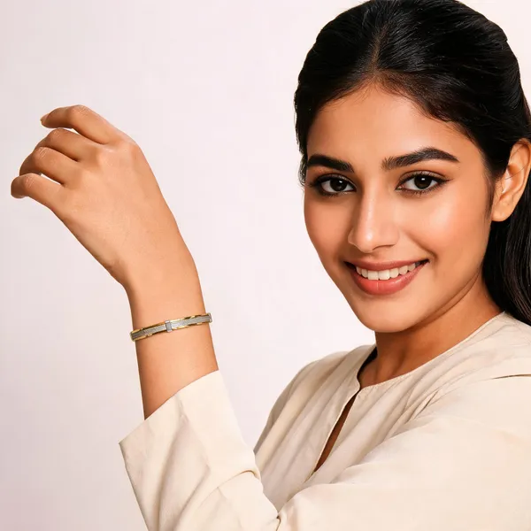 Gold_And_Silver_Metal_Bracelet_For_Women