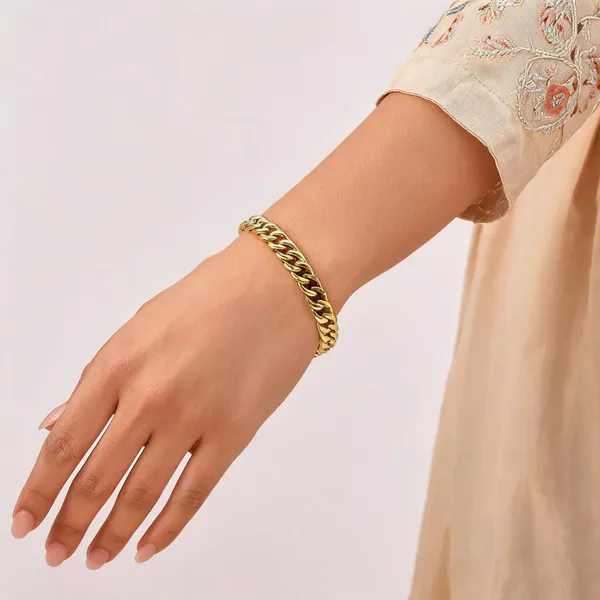 Gold_Tone_Cuban_Link_Bracelet_For_Women