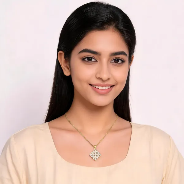 Gold_Tone_Stone_Pendant_Necklace_For_Women