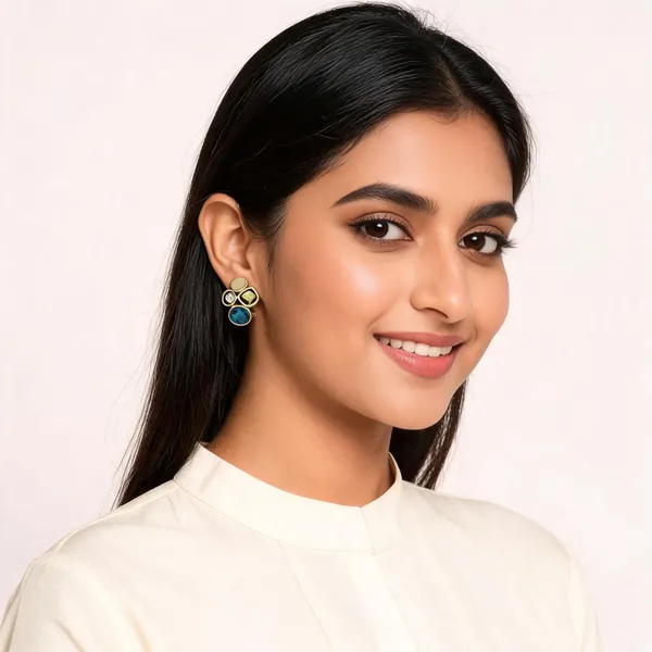 Gold-Toned_Stone_Studded_Necklace_And_Earrings_Set