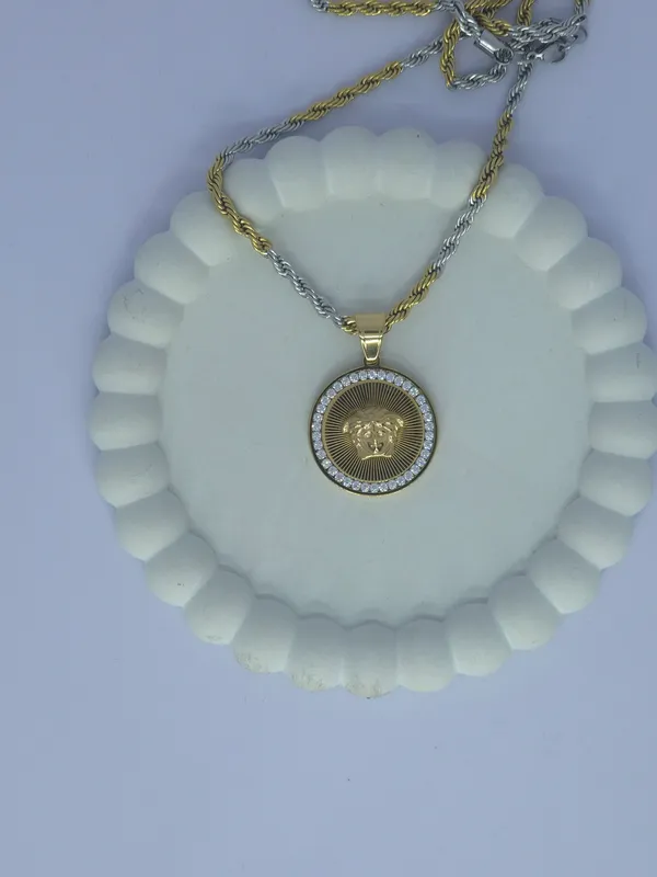 Two_Tone_Lion_Pendant_Necklace_For_Men
