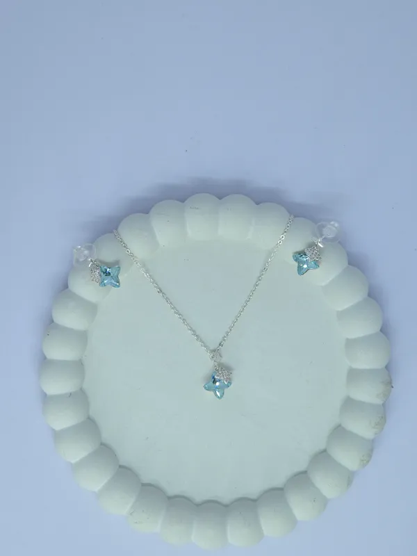 Silver_Tone_Blue_Butterfly_Necklace_And_Earrings_Set