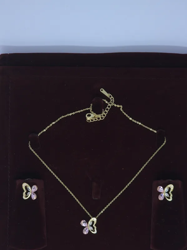 Gold-Tone_Heart_Pendant_Necklace_And_Earrings_Set_For_Women