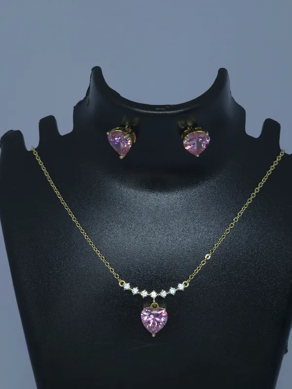 Gold_Tone_Heart_Pendant_Necklace_And_Earrings_Set_For_Women