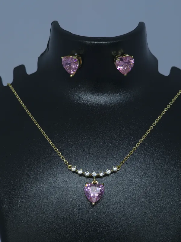 Gold_Tone_Heart_Pendant_Necklace_And_Earrings_Set_For_Women