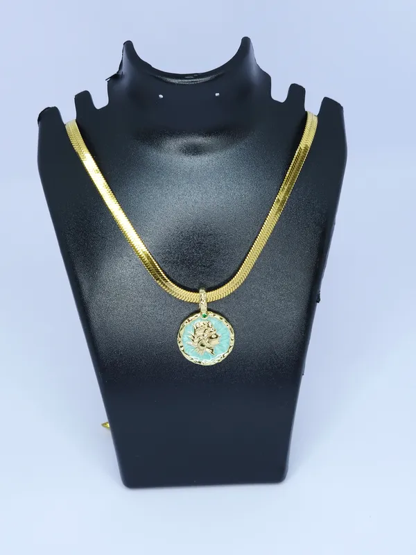 Gold_Tone_Religious_Pendant_Necklace_For_Women