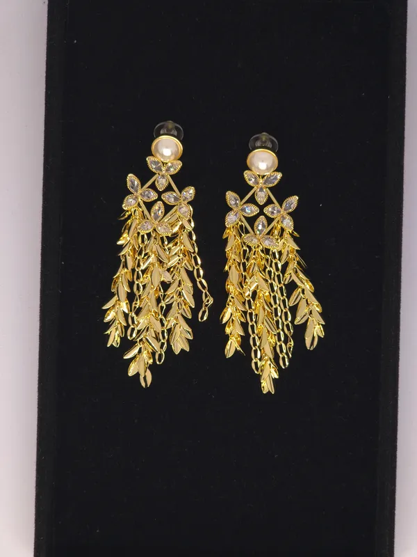 Gold_Tone_Pearl_Chandelier_Earrings_For_Women