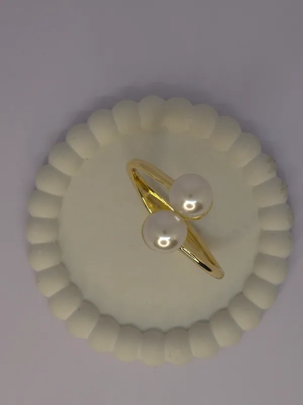 Gold_Tone_Pearl_Hair_Clip_For_Women
