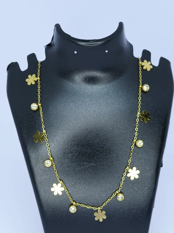 Gold_Tone_Floral_Charm_Necklace_For_Women