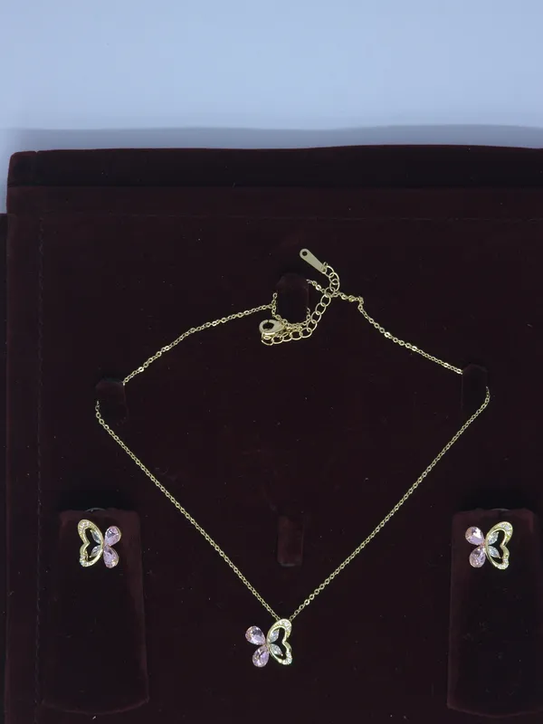 Gold-Tone_Heart_Pendant_Necklace_And_Earrings_Set_For_Women