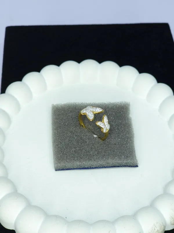 Gold_Tone_Butterfly_Motif_Stone_Embellished_Ring_For_Women